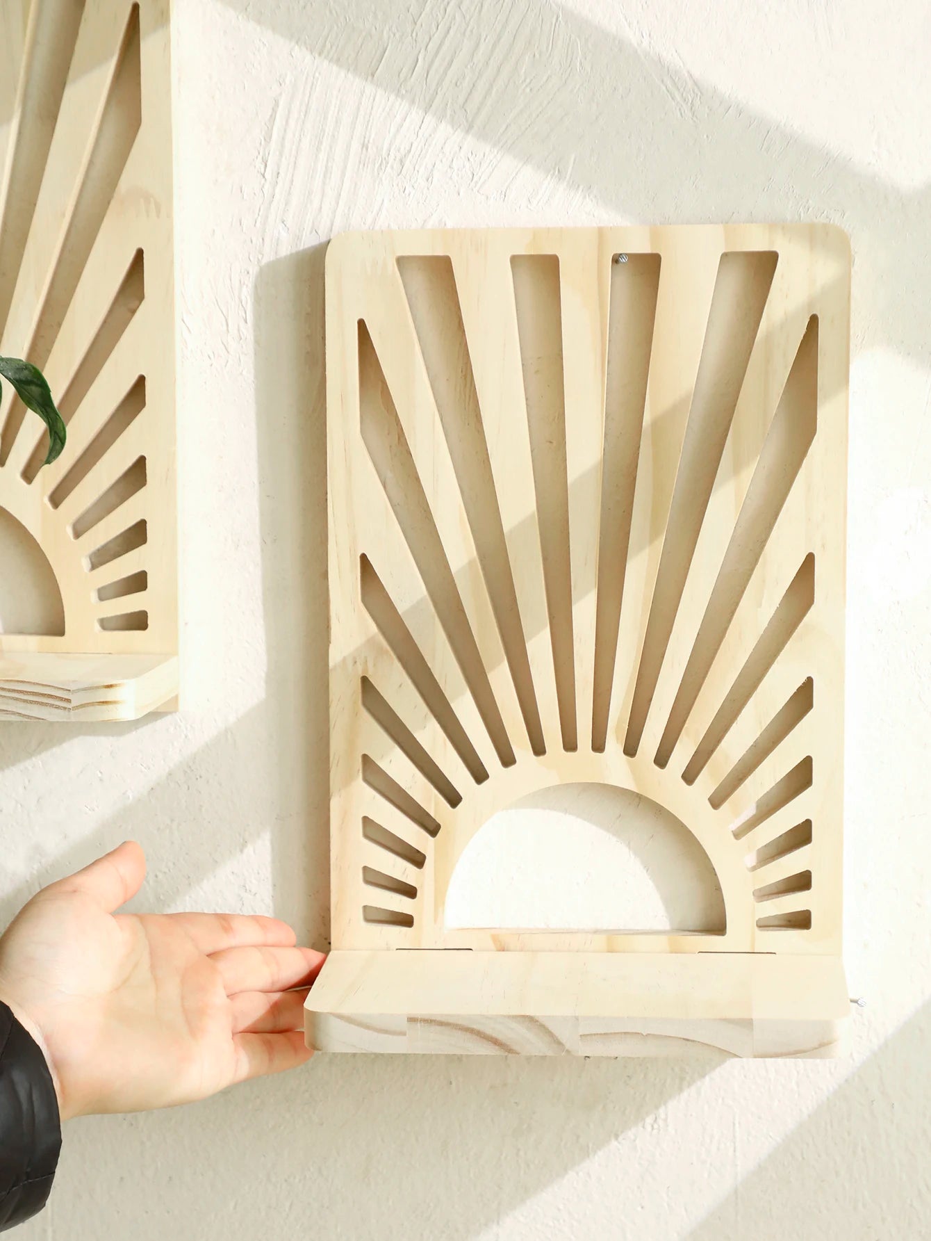 1pc Wooden Sunburst Wall Shelves, Boho Natural Style Display Rack for Plant, Ornaments, Entryway, Living Room Bedroom Home Decor